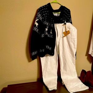 Democracy white cropped Jean